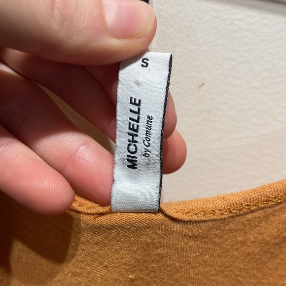 Perfect Granola Girl Gift: Yellowstone Ntl Park Yeti Tank - Picture 3 of 5